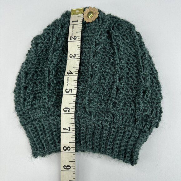 Handmade New Braided Lion RE-SPUN Yarn in Alpine Knit Beanie - Adult M/L - Picture 8 of 9